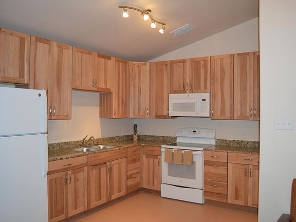 3rd image of 109 Gillespie Ln #464584715