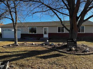 1901 E J St, Torrington, WY 82240