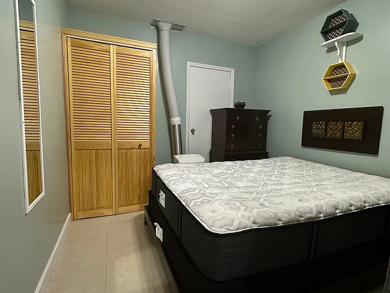2925 Cruger Ave #3 — Photo 6