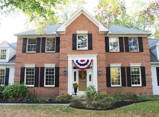 16620 Jennifer Ln, Chagrin Falls, OH 44023