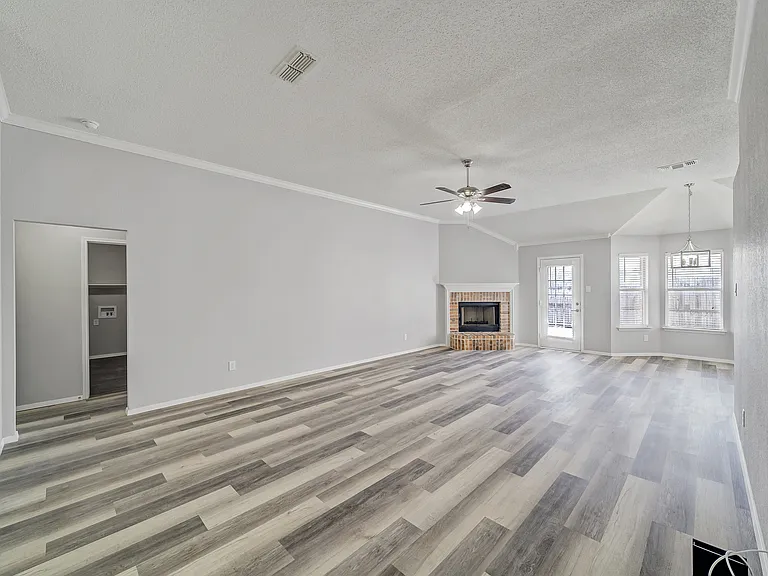 3300 Tommy Hays Dr — Photo 22