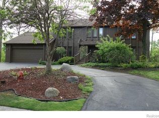 30151 Northwick Ct, Farmington Hills, MI 48331