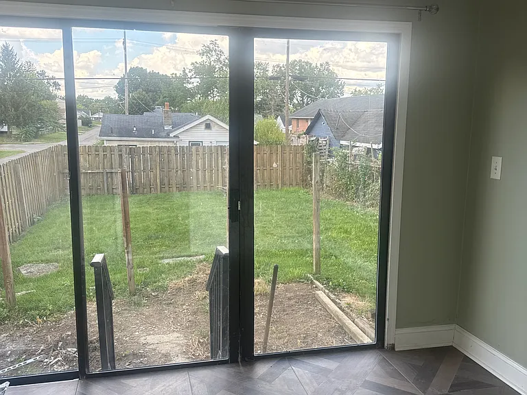 1186 Hunt Ave — Photo 5