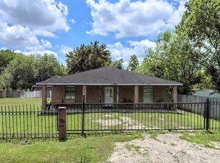 406 Manor Ave, Arcola, TX 77583