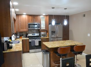 10919 Baskerville Rd, Reisterstown, MD 21136