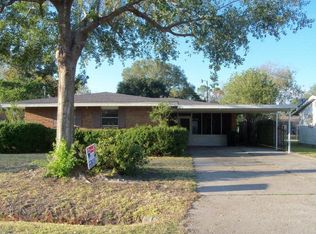 225 Oakshire Dr, Houma, LA 70364