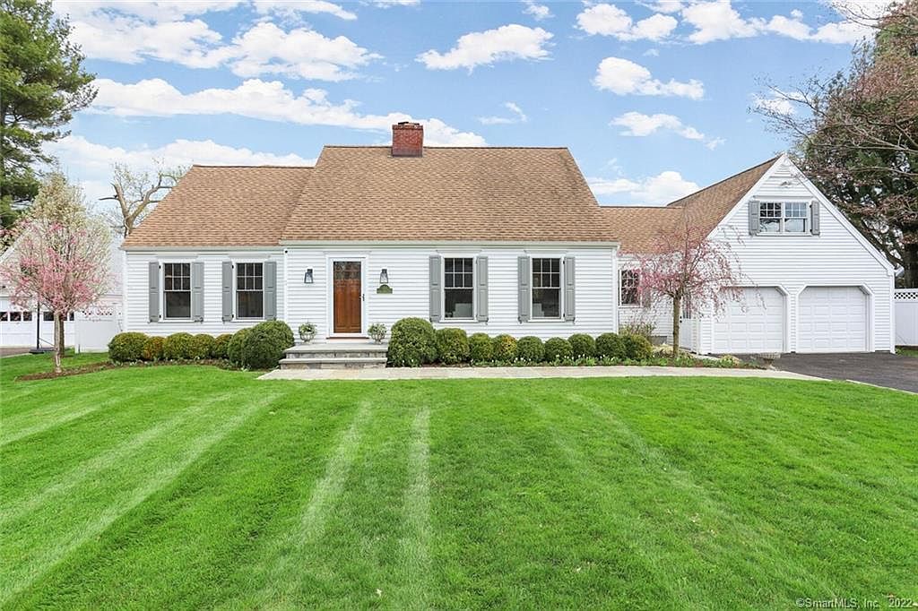 154 Ocean Dr E, Stamford, CT 06902 Zillow