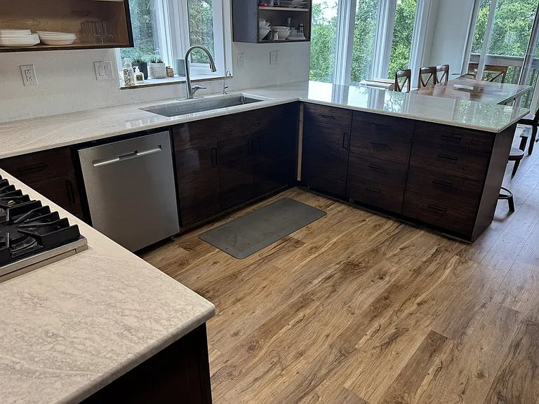 9988 Main Tree Dr — Photo 6