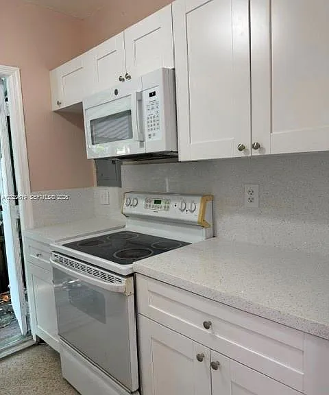 75 SW 72nd Ave #0 — Photo 13
