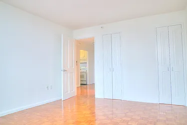 Rented by Addison Property Group