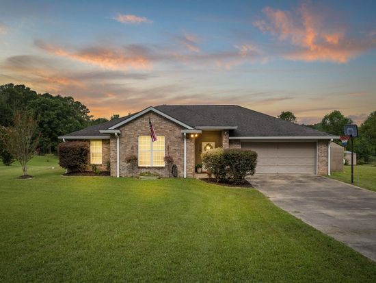 280 Holton Harris Rd, Anacoco, LA 71403