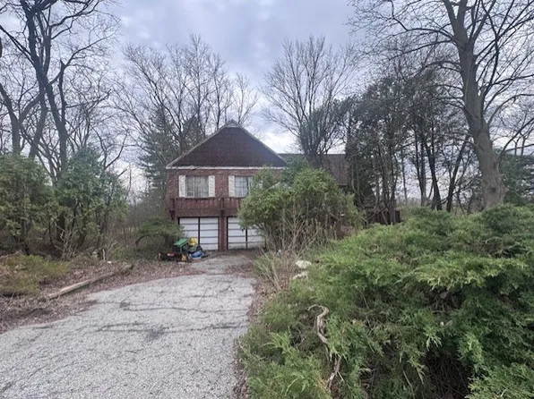 30W513 Roosevelt Rd, West Chicago, IL 60185