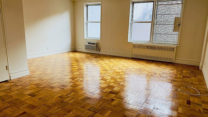 1st image of 310 W 47th St APT 2J