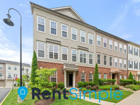 15375 Rosemont Manor Dr, Haymarket, VA 20169