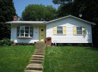 1006 Lynn St SW, Vienna, VA 22180