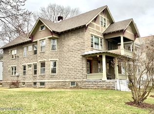 1541 Rugby Rd, Schenectady, NY 12308