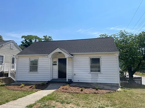 2701 Patrick Ave Photo 1