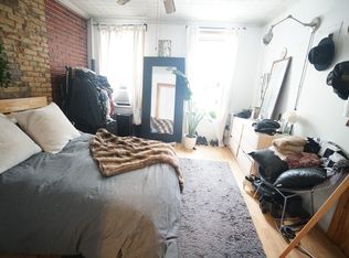 142 W 9th St #1B, Brooklyn, NY 11231