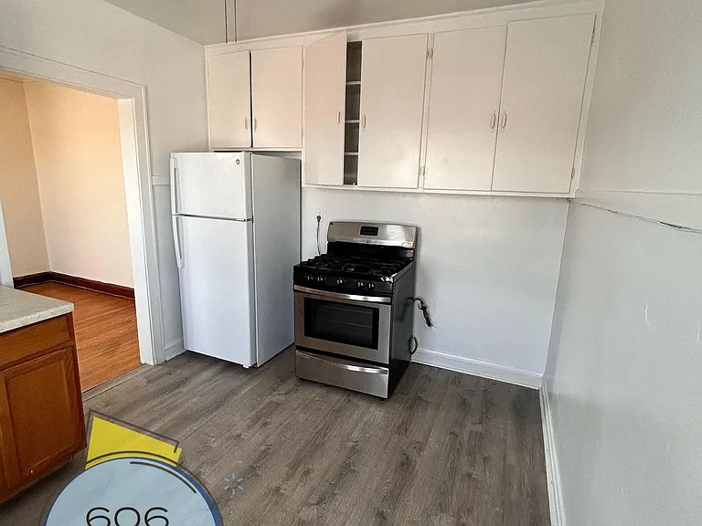 Belmont Cragin Apts Available! — Photo 5