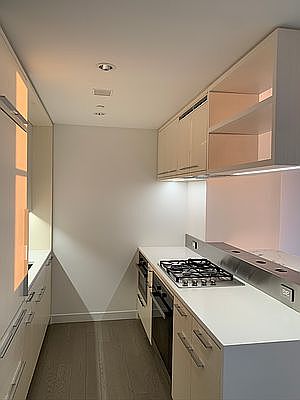 5th image of 252 South St #40M