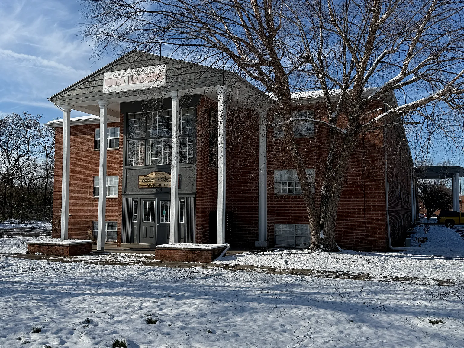 East Pointe Apartments — Photo 4
