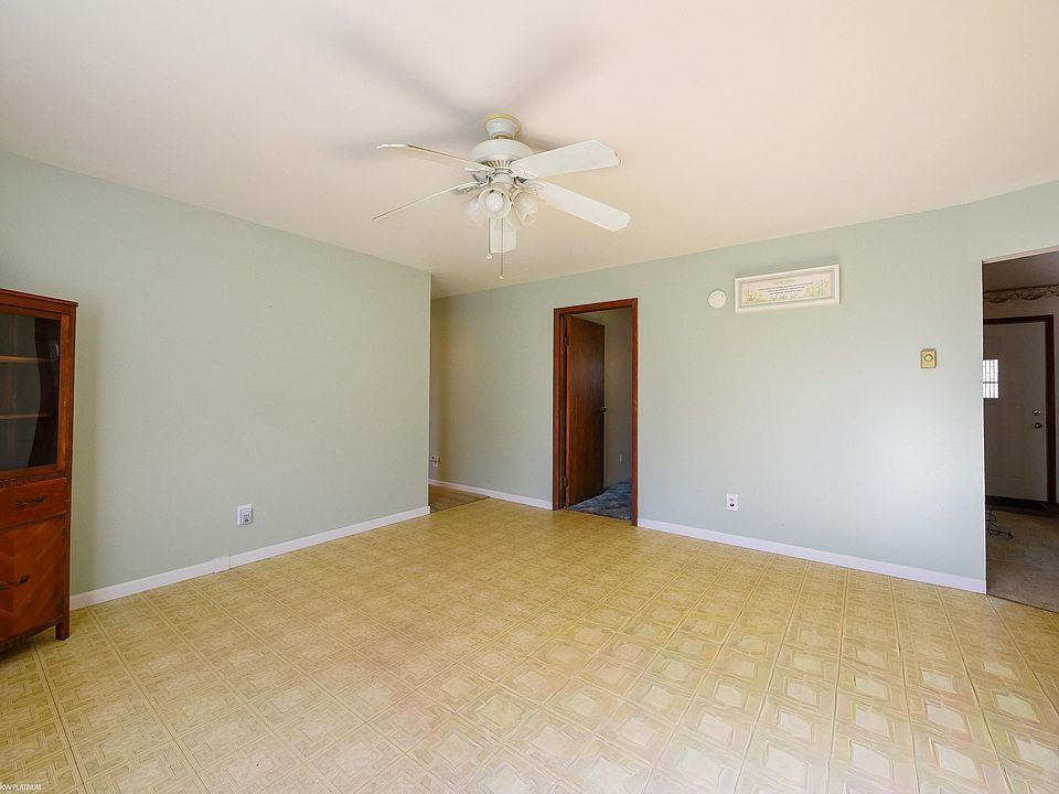 6039 Belle River Rd, photo 17