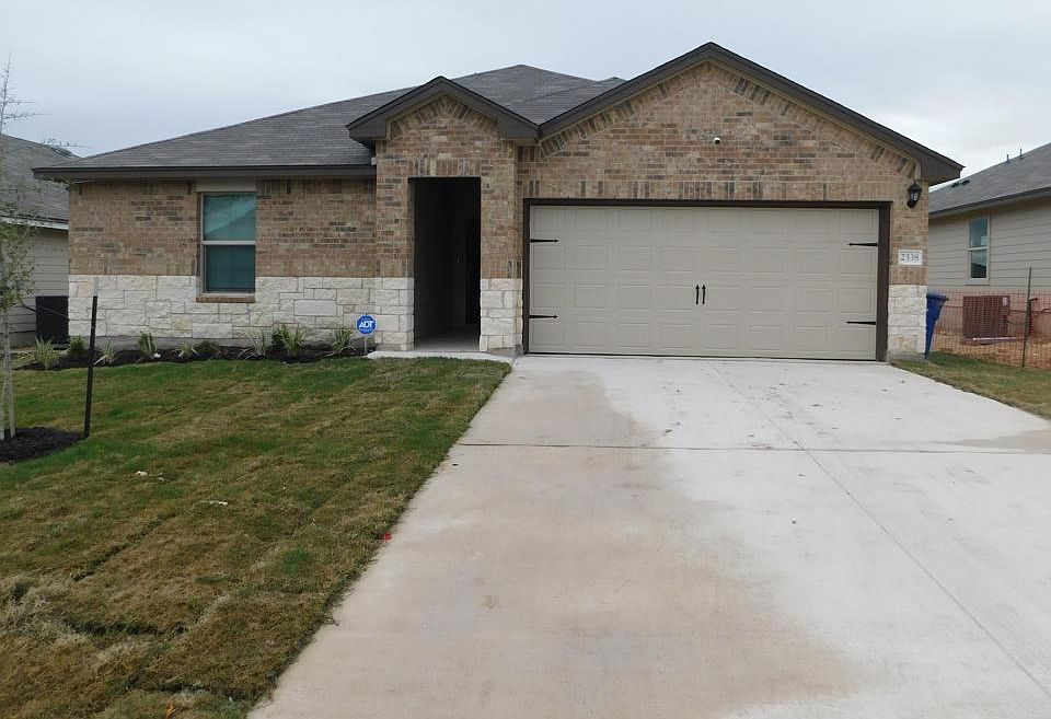 1st image of 2338 Aylesbury Dr