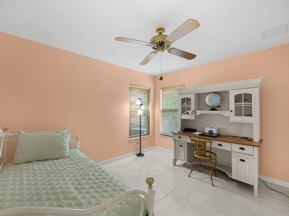5596 SE Sailfish Way, Stuart, FL 34997