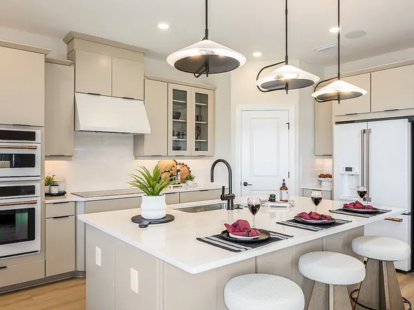 15952 Ravenna Ln, Naples, FL 34114