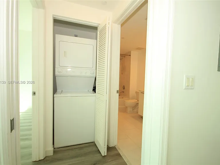 951 Brickell Ave #1409 — Photo 10