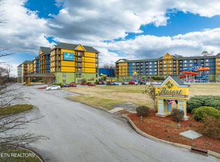 225 Collier Dr #1317, Sevierville, TN 37862