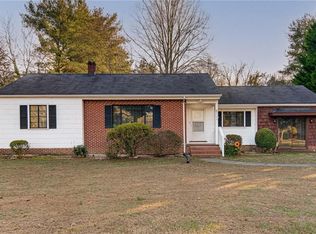 3924 Vest Mill Rd, Winston Salem, NC 27103