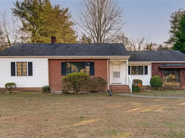 3924 Vest Mill Rd, Winston Salem, NC 27103