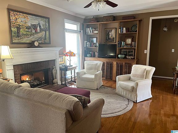 4th image of 6267 Canterbury Rd