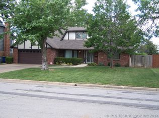 4537 S Lakewood Ave, Tulsa, OK 74135