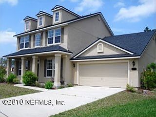 2nd image of 323 Blackthorn Pl