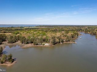 529 Morattico Creek Rd, Farnham, VA