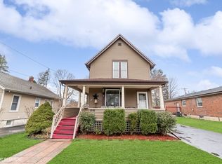 1046 Morton Ave, Elgin, IL 60120