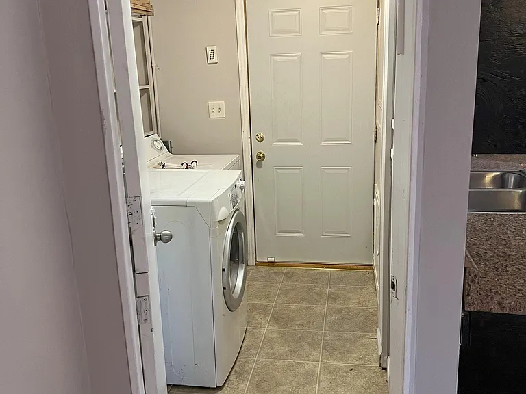 4 Squire Ct — Photo 4