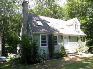 17 Fox Hollow Rd, Old Saybrook, CT 06475