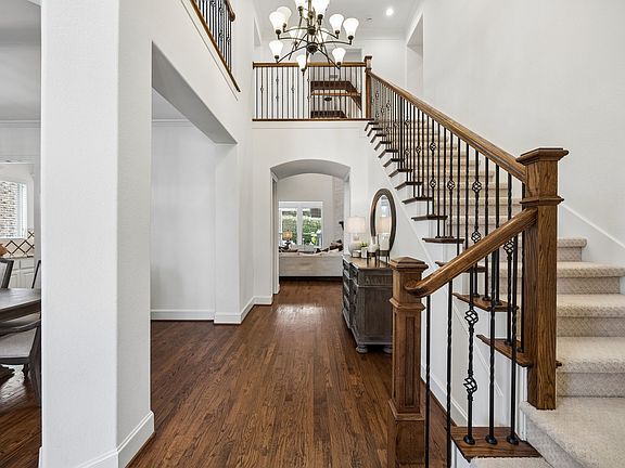5th image of 405 Cypress Garden Dr