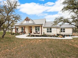 345 Morning Dew Dr, Round Mountain, TX 78663