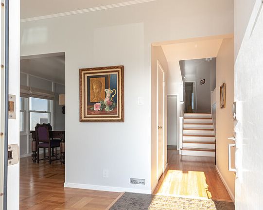 2nd image of 360 Northgate Ave