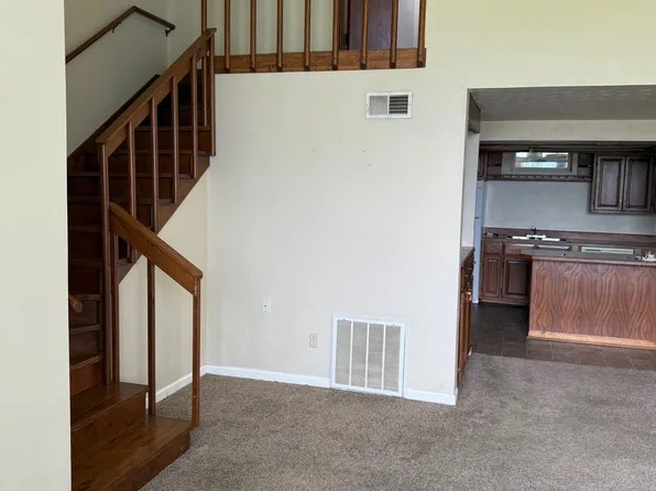 379 Hill Dr #3, Monticello, KY 42633