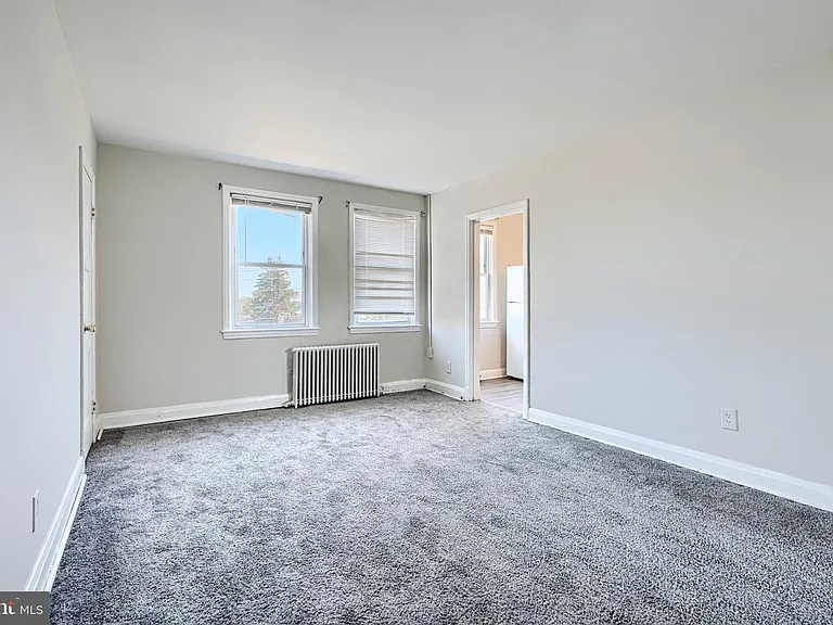 5626 Midwood Ave #2 — Photo 10