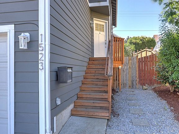 2nd image of 1523 S G Street
