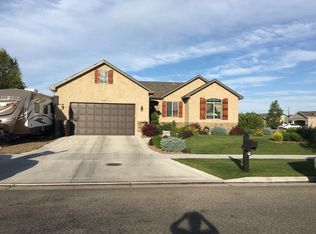 3384 N Volcanic Ave, Idaho Falls, ID 83401