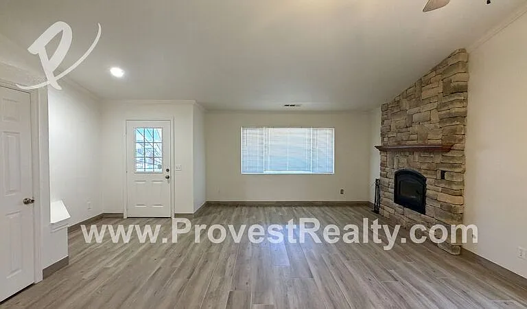 13675 Ruby Cir — Photo 4