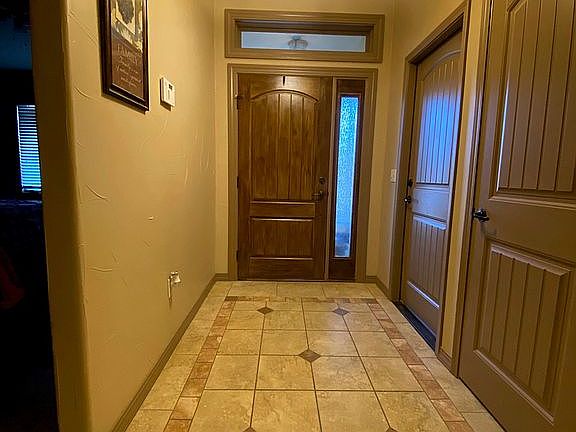 5th image of 1203 Karabella Way