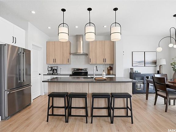 4th image of 606 Delainey ROAD